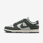 Nike on sale dunk low panda Women Size 8